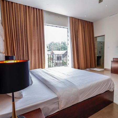 Falcon Suites Whitefield Бангалор Экстерьер фото