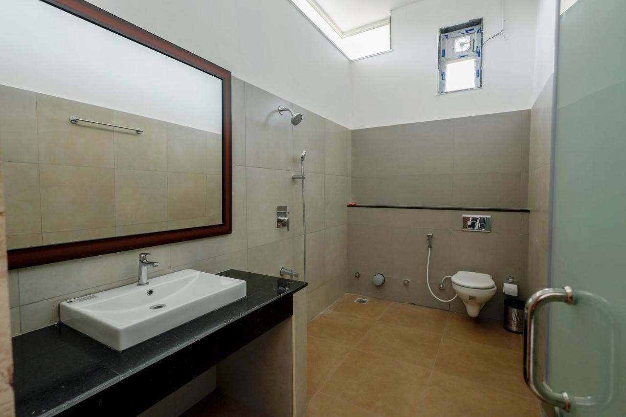 Falcon Suites Whitefield Бангалор Экстерьер фото