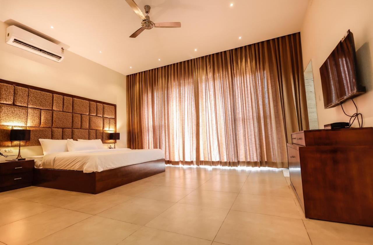Falcon Suites Whitefield Бангалор Экстерьер фото